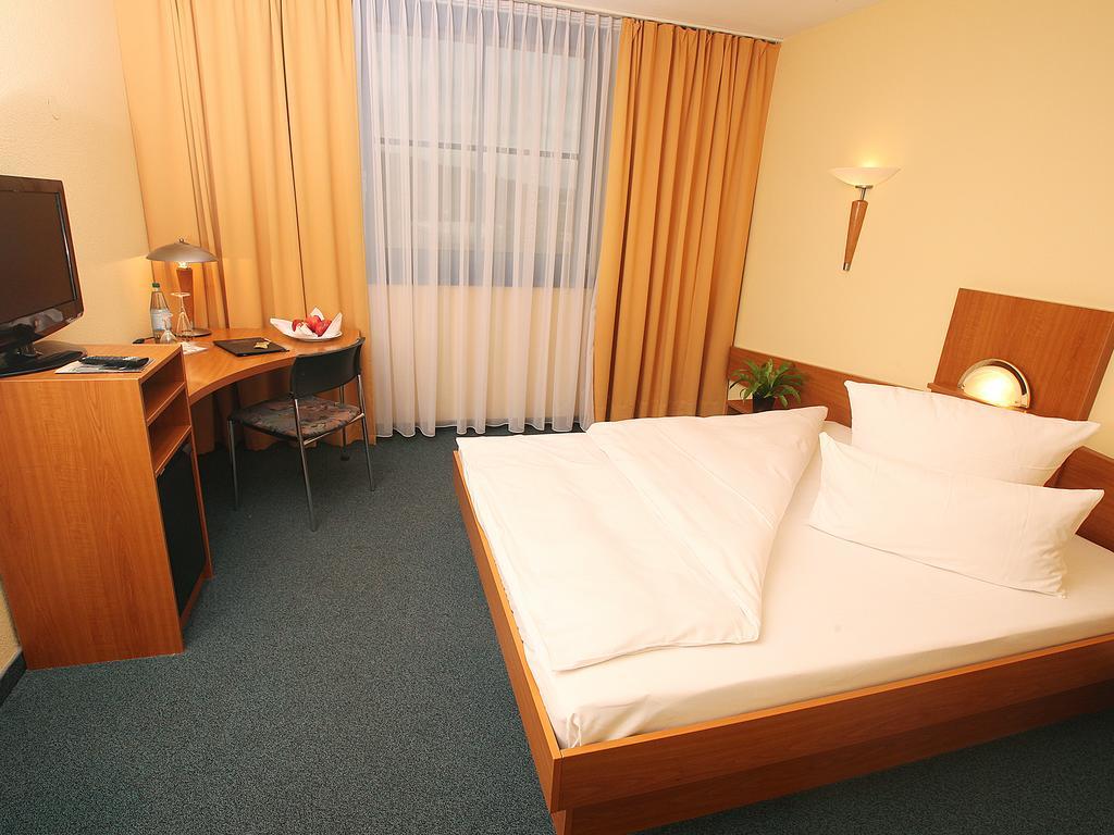 בינדלבאך Transmar Travel Hotel מראה חיצוני תמונה